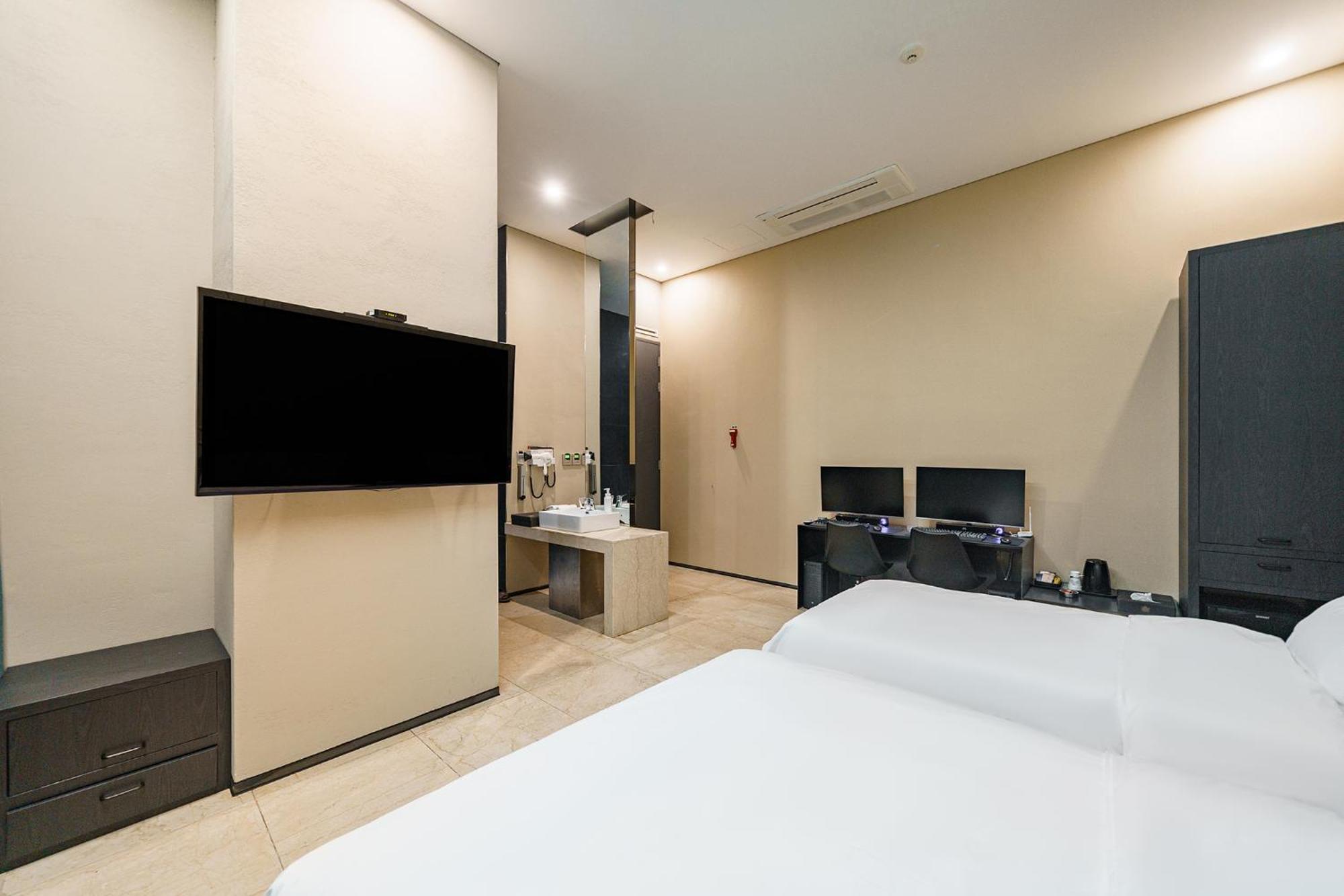 Starhills Hotel 首爾 外观 照片